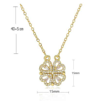 Collar en forma de corazón y trébol de cuatro hojas